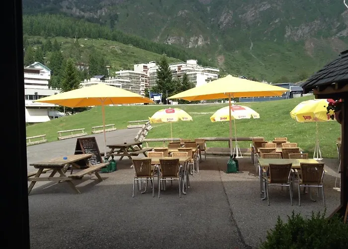 Boule De Neige Hotel 2*